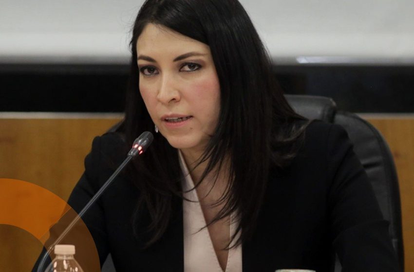  Victoria Rodríguez postulada a gubernatura de Banxico