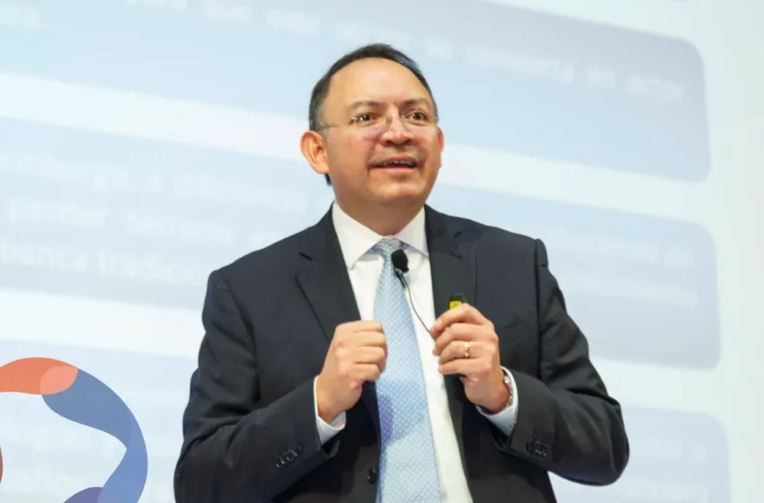 Inclusión Financiera y Brechas Digitales: Entrevista con Aarón Silva, Especialista en el Ecosistema Crediticio