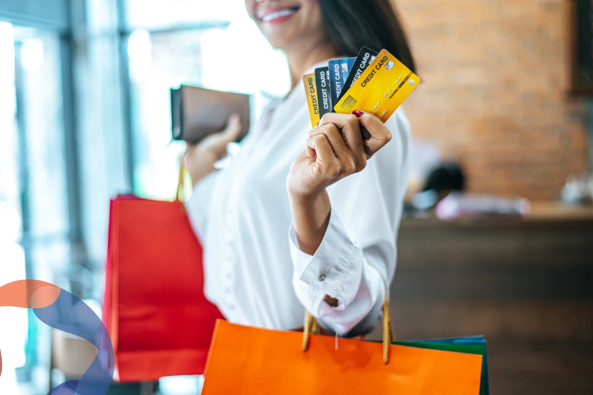 El uso de tarjetas de crédito creció en el segundo trimestre y se consolida como motor del consumo
